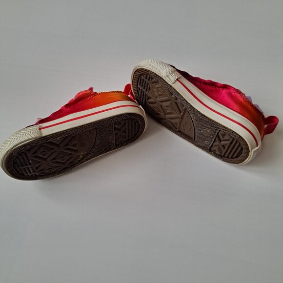 Converse All Star Rainbow Toddler Sneakers Size 4 Colorful Low Tops 🌈 - Picture 6 of 7